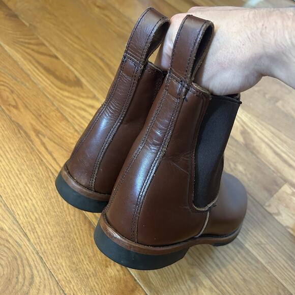 Red Wing Heritage 9437 Williston Teak Brown Leather Chelsea Boots Size 9 D main image 6
